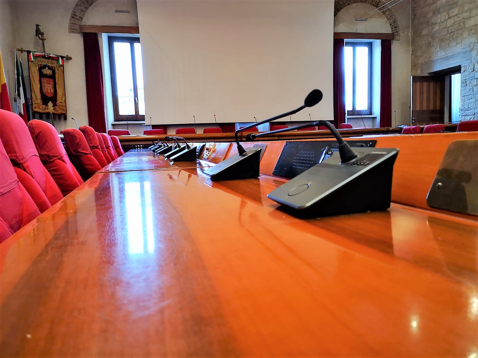 Sistema di discussione ATUC-50 Audio-technica Sala Giunta Comunale Ascoli Piceno