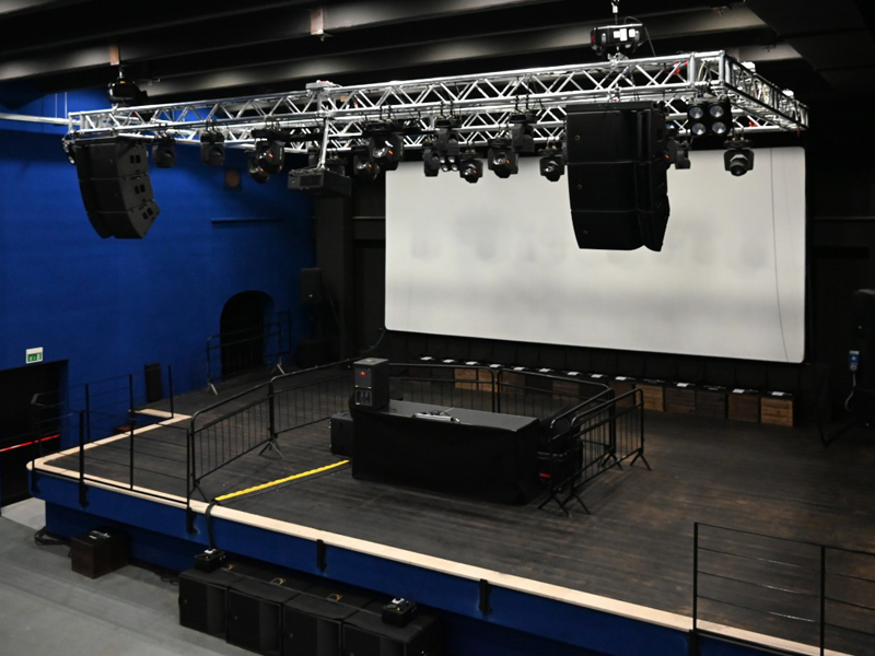 L-ACOUSTICS: PRISMA VISION CLUB_SONIDO