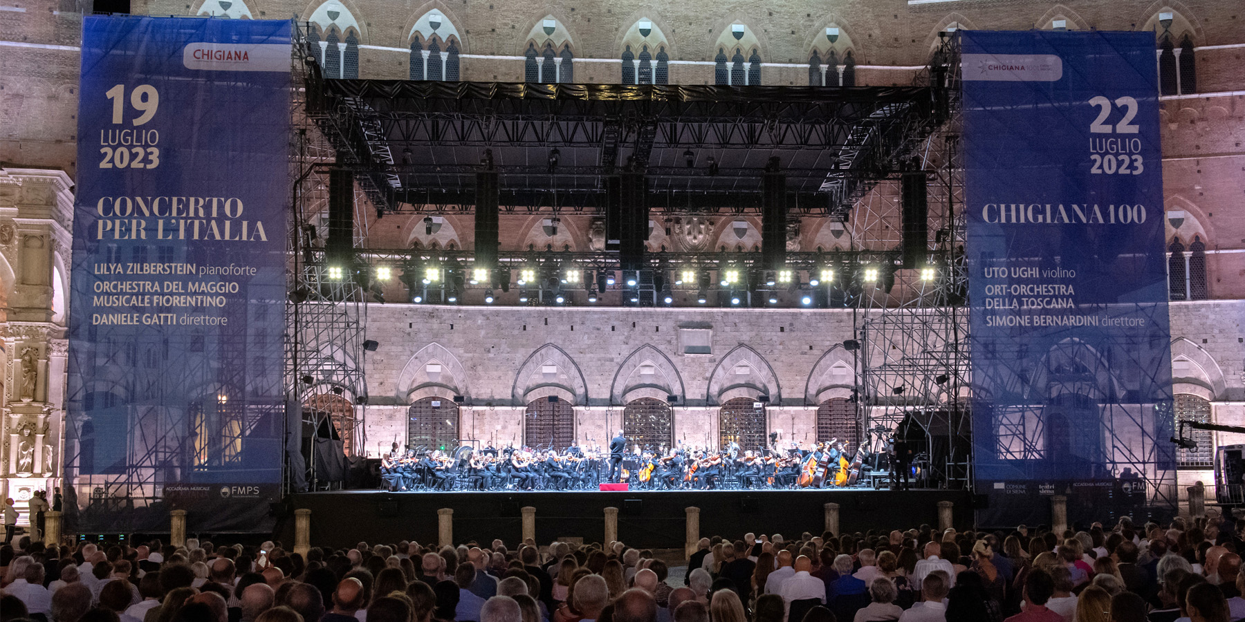 L-ISA in piazza del campo a Siena  